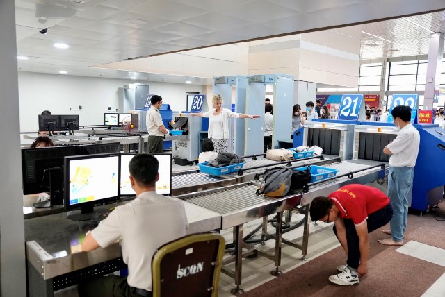 Cải thiện, nâng cao năng lực kiểm soát an ninh hàng không tại ACV